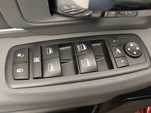 Used 2016 RAM 1500 Big Horn image 27