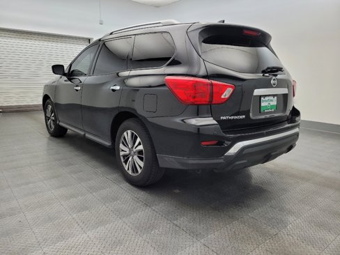 Used 2019 Nissan Pathfinder SV image 5
