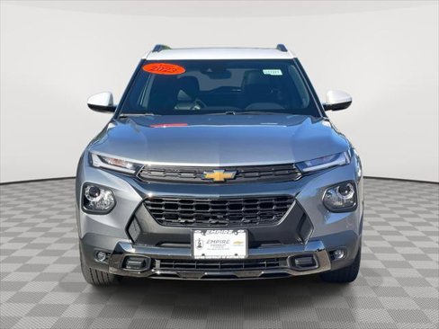 Used 2023 Chevrolet TrailBlazer ACTIV w/ Sun and Liftgate Package image 2
