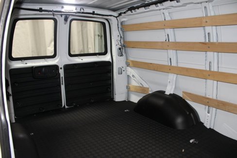 Used 2022 GMC Savana 2500 w/ Driver Convenience Package image 12