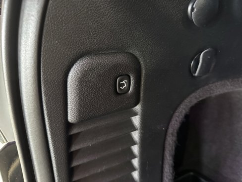Used 2014 Jeep Grand Cherokee Limited image 13