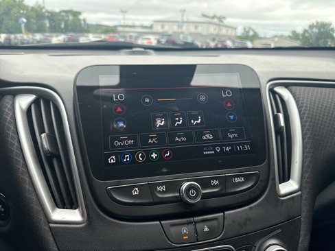 Used 2023 Chevrolet Malibu LT image 28