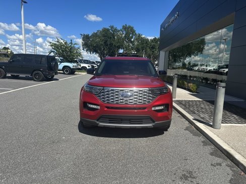Used 2021 Ford Explorer Platinum w/ Equipment Group 601A image 2
