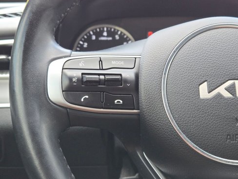 Used 2023 Kia K5 GT-Line image 28