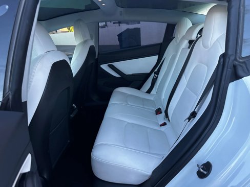 Used 2020 Tesla Model 3 Long Range image 18