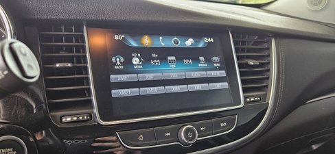 Used 2019 Buick Encore Preferred image 28