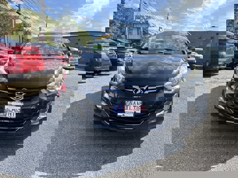Used 2014 Hyundai Elantra SE w/ Option Group 02 image 2