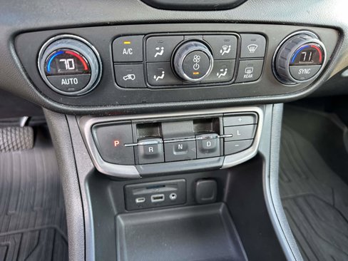 Certified 2022 GMC Terrain AT4 w/ Tech Package image 34
