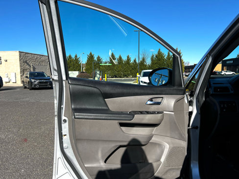 Used 2015 Honda Odyssey EX-L image 9