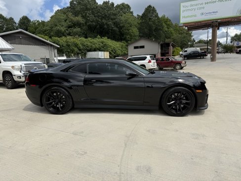 Used 2015 Chevrolet Camaro ZL1 image 3