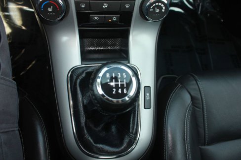 Used 2013 Chevrolet Cruze LT w/ RS Package image 21