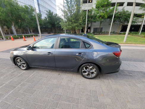 Used 2021 Kia Forte LXS image 7