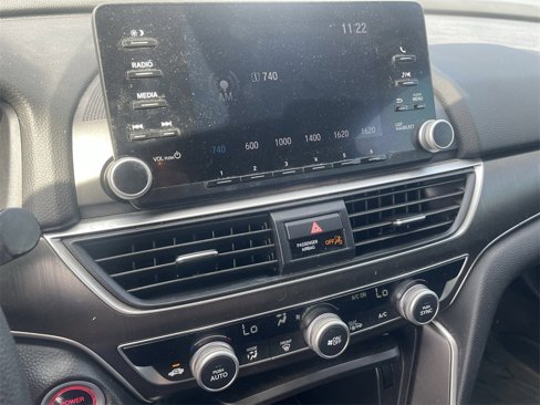 Used 2020 Honda Accord Hybrid image 17