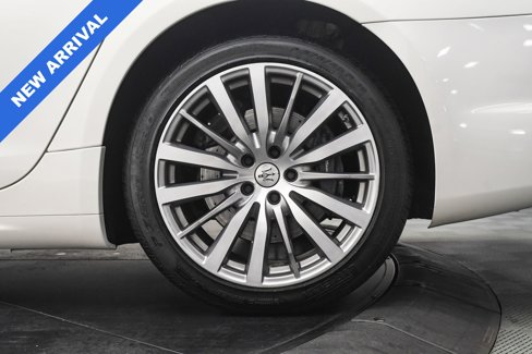 Used 2022 Maserati Quattroporte Modena Q4 image 31