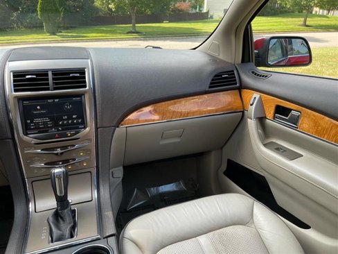 Used 2014 Lincoln MKX AWD w/ Equipment Group 101A image 52
