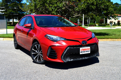 Used 2018 Toyota Corolla SE w/ SE Premium Package image 20