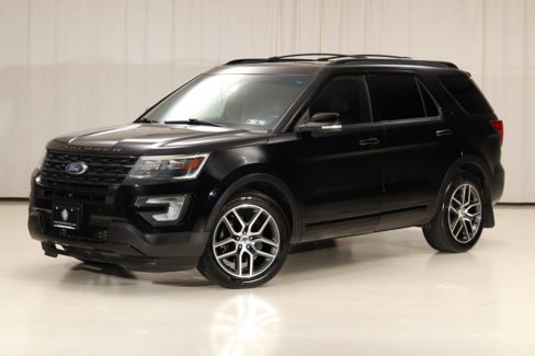 Used 2016 Ford Explorer Sport w/ Equipment Group 401A image 3