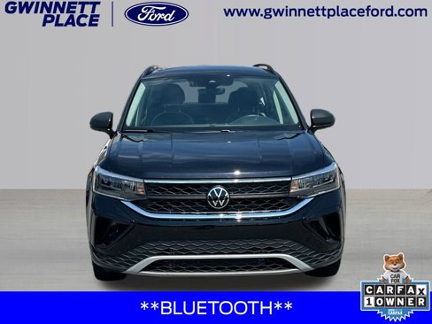 Used 2024 Volkswagen Taos S image 2