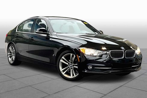 Used 2017 BMW 330e image 2