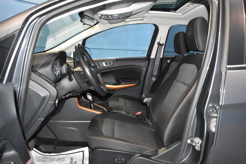 Used 2022 Ford EcoSport SE w/ SE Convenience Package image 6