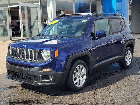 Used 2018 Jeep Renegade Latitude w/ Cold Weather Group image 28