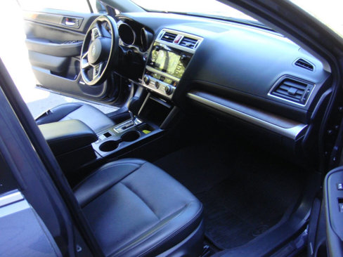Used 2017 Subaru Outback 3.6R Limited w/ Popular Package #5 image 14
