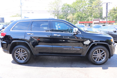 Used 2020 Jeep Grand Cherokee Limited w/ Luxury Group II image 6