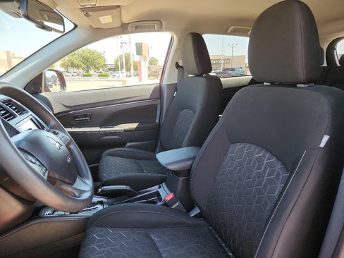 Used 2024 Mitsubishi Outlander Sport AWD image 11