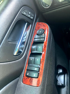 Used 2014 Chevrolet Tahoe LTZ image 27