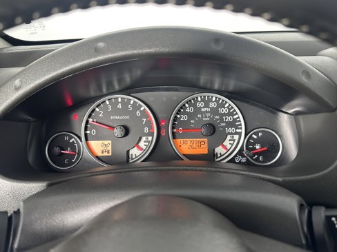 Used 2015 Nissan Frontier PRO-4X image 24