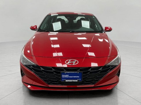 Certified 2023 Hyundai Elantra SEL w/ Convenience Package image 9