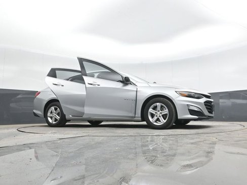 Used 2019 Chevrolet Malibu LS image 48
