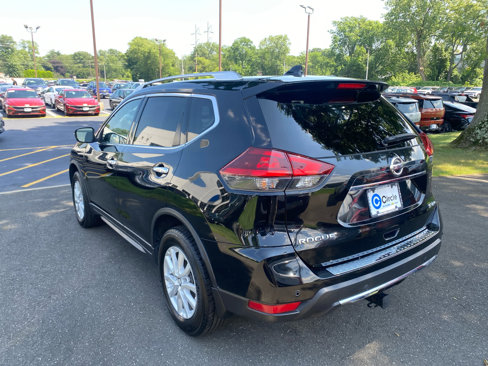 Used 2019 Nissan Rogue SV image 8