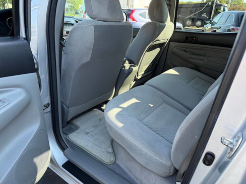 Used 2011 Toyota Tacoma 4x4 Double Cab image 31
