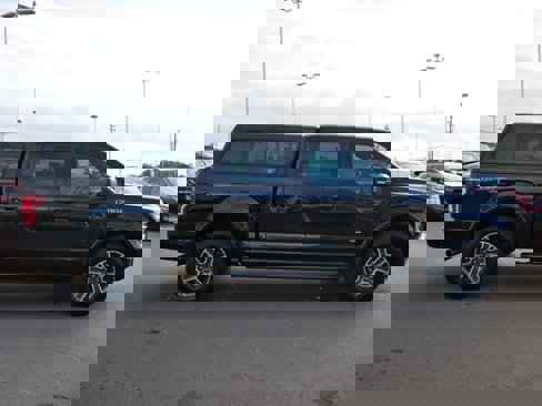 Certified 2016 Ford F150 XLT w/ Equipment Group 302A Luxury image 2