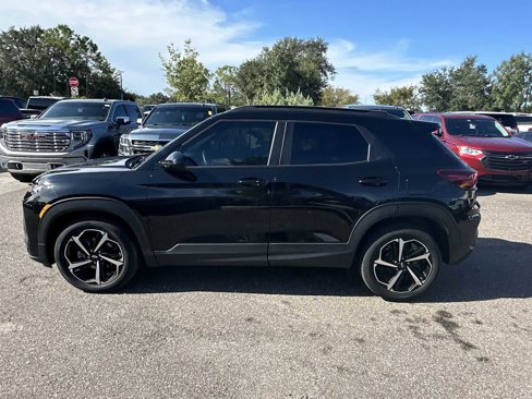 Certified 2023 Chevrolet TrailBlazer RS w/ Convenience Package image 3