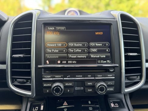 Used 2013 Porsche Cayenne Diesel image 27