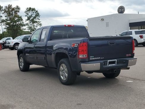 Used 2011 GMC Sierra 1500 SLT w/ SLT Convenience Package image 4