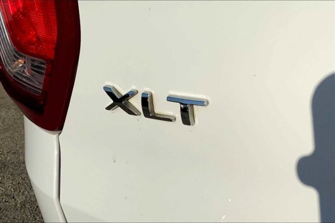 Certified 2016 Ford Explorer XLT image 9