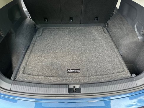 Used 2020 Volkswagen Tiguan S image 7