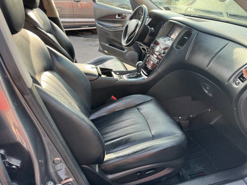 Used 2016 INFINITI QX50 AWD w/ Premium Plus Package image 26
