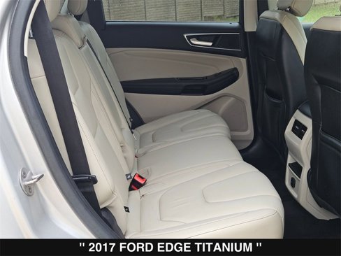 Used 2017 Ford Edge Titanium image 27