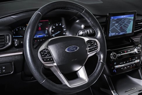 Used 2021 Ford Explorer Limited w/ Equipment Group 301A image 21