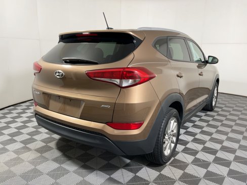Used 2016 Hyundai Tucson SE w/ Option Group 12 image 7