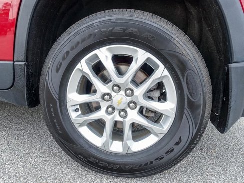 Used 2020 Chevrolet Traverse LT image 15