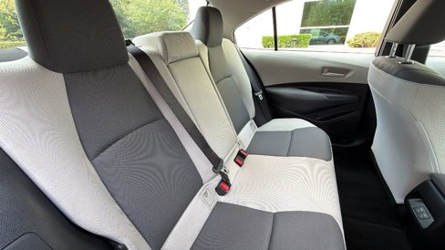 Used 2023 Toyota Corolla LE image 28