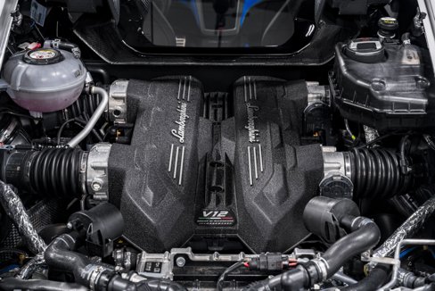 Used 2024 Lamborghini Revuelto image 54