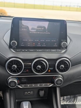 Used 2021 Nissan Sentra SV image 9