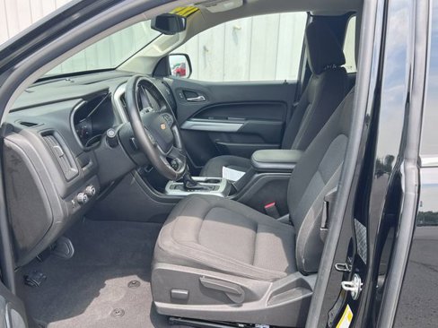 Used 2019 Chevrolet Colorado LT w/ LT Convenience Package image 11