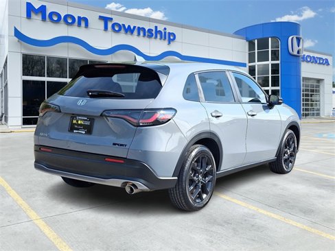 Used 2023 Honda HR-V Sport image 6